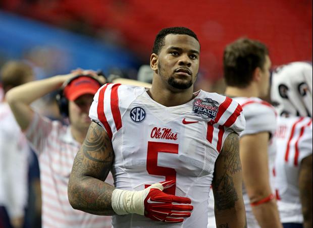 Ole Miss' Robert Nkemdiche Shows Off Sax Skills At Blues Club