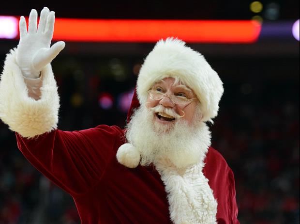 Clemson Now Has Santa Claus Recruiting For Them