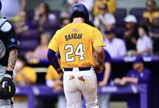 Tigers Storm Back In Game 3 To Take Series vs. Kentucky, 17-10