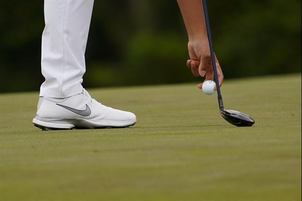Golfer Si Woo Kim Was Putting With A Wood After Snapping Putter At The Masters