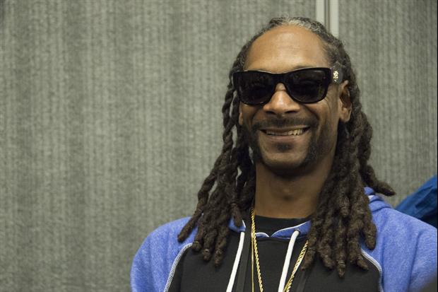 Snoop Dogg Was So Excited About the Lakers Jersey LeBron James Sent Him, He Starts Dunking