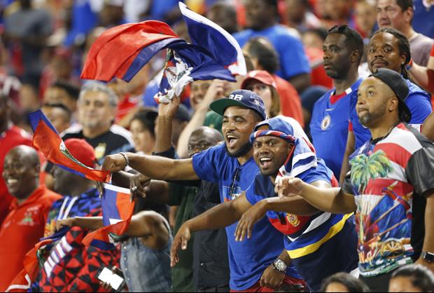 Jamaica & Panama Fans Fought Throughout The Whole Gold Cup Game, in Philadelphia.