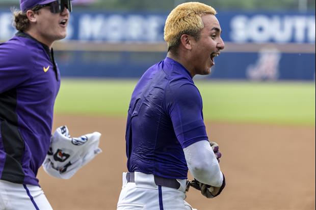 Photo: Steven Milam Added Some Purple Tiger Stripes To His Hair For The Regional
