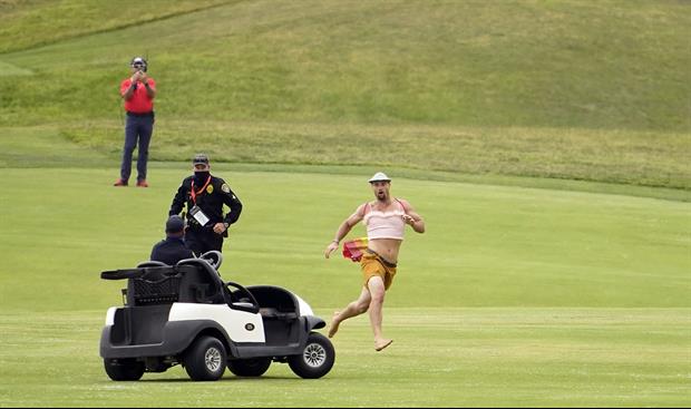 Streaker Ran Onto The Course At The U.S. Open And Starts Hitting Balls......