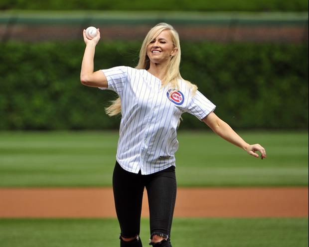 WWE Diva Summer Rae Throws Out First Pitch At Cubs Game