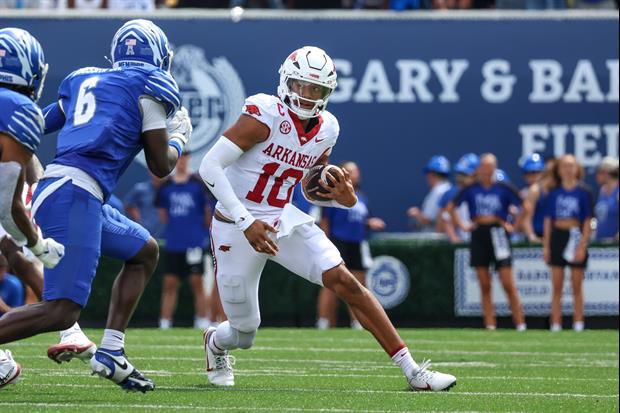 Memphis Rallies From 18-Point Deficit To Beat Arkansas, 32-31