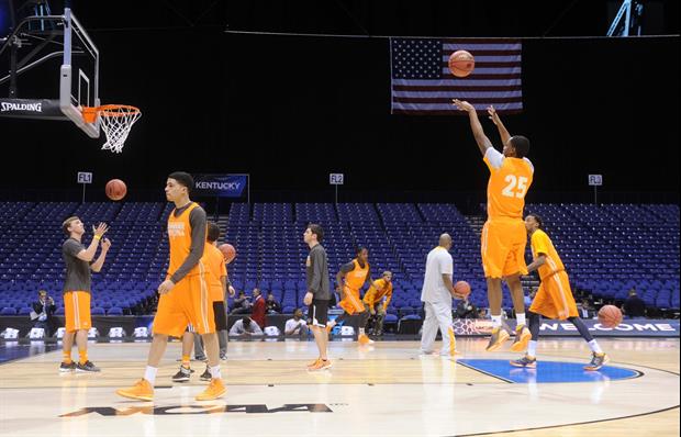 Tennessee Loses Fourth Basketball Signee