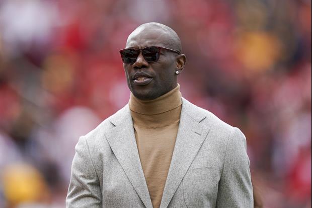 Terrell Owens Was In A Car Crash Over The Weekend, Shares Photos Of His Totaled Car