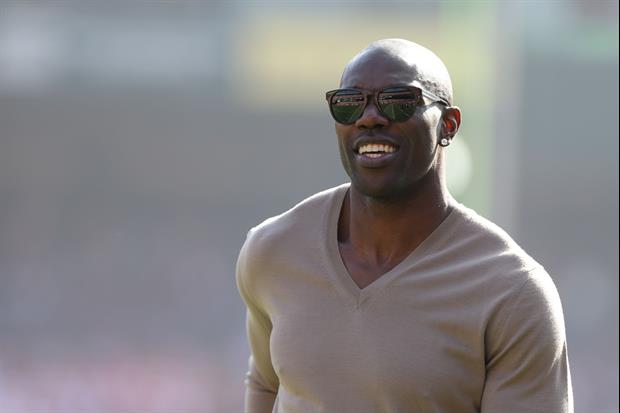 Here's Hall Of Fame WR Terrell Owens Running A 4.4 In The 40-Yard Dash