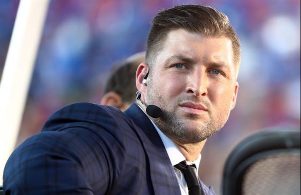 Tim Tebow & His Fiancé Were On Sideline To Watch Florida Lose To Georgia Few Weeks Ago