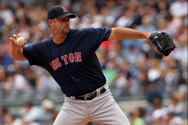 Tim Wakefield's Daughter Taught Massachusetts Governor How To Throw His Knuckleball