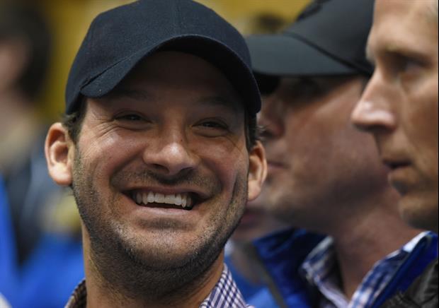 Tony Romo Gets Pumped Up After Chipping In Shot For Eagle At Pro-Am