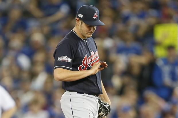Indians Pitcher Trevor Bauer’s Pinkie Gushing Blood At Mound During ALCS
