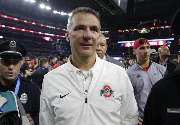 Shirtless Man Shows Up During Urban Meyer Interview, Urban Freaks Out On Him