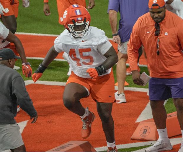 Clemson Suspends Projected Starting DT Vic Burley Ahead Of LSU Opener