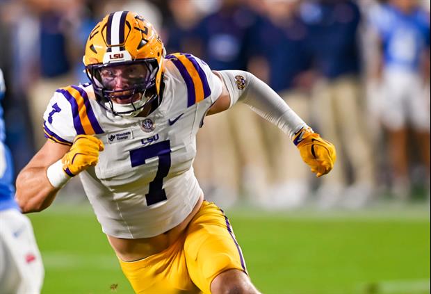 Breaking: Whit Weeks Suffered Leg Fracture vs. Texas A&M